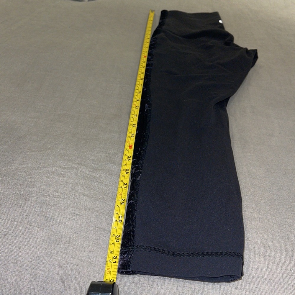 Lululemon High Waisted Leggings - Picture 17 of 17